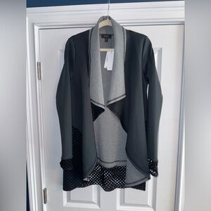 Women’s ALALA Long Sleeve Poncho - Black/Heather Gray - Size Medium